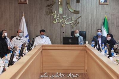 مدافعان سلامت قریب دو سال است تن به آتش کرونا زده اند