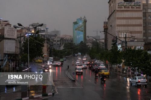 بارش باران و کاهش دما در نقاط مختلف کشور