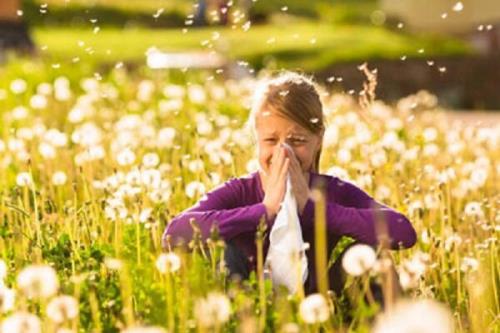 آلرژی بهاری علایم و روش های درمان