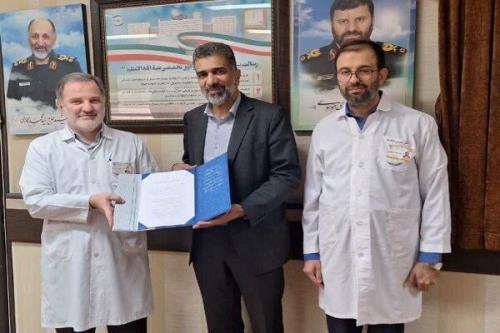 انعقاد تفاهمنامه بین بسیج جامعه پزشکی و بیمارستان بقیه الله