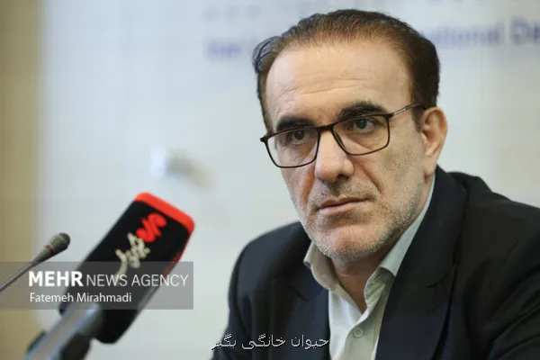 تأخیر پرداخت مطالبات حوزه سلامت، پرداختی از جیب مردم را بیشتر می کند